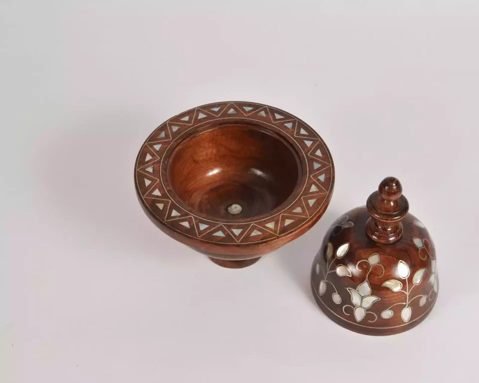 Damascus serving bowl inlaid with mother-of-pearl
