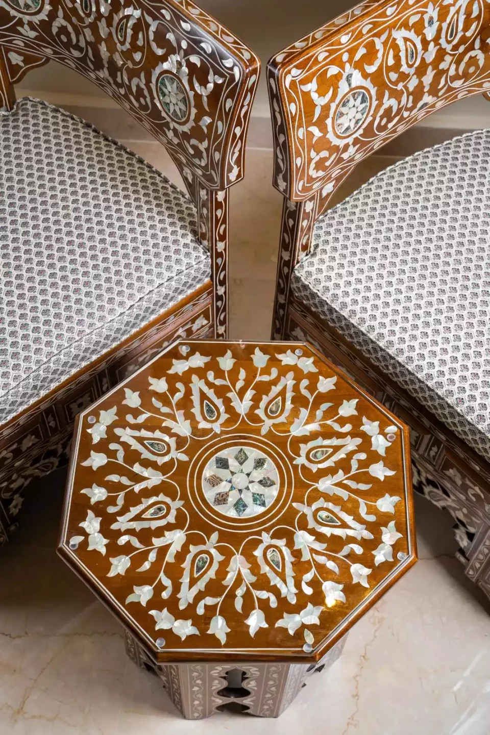 Damascus corner set with two chairs, a table and mirror inlaid with mother-of-pearl