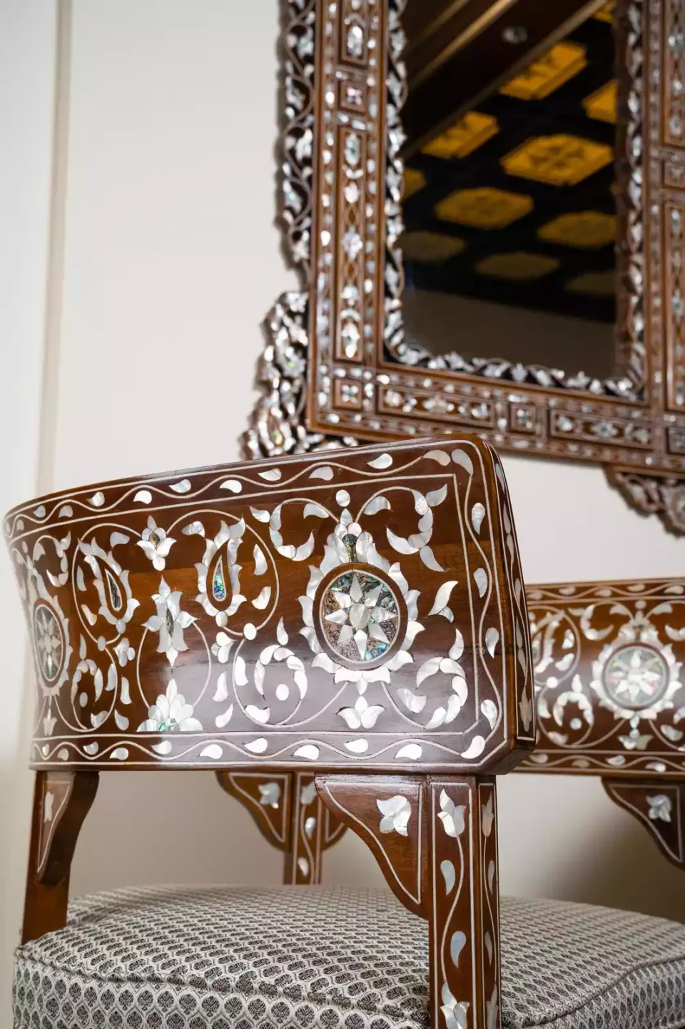 Damascus corner set with two chairs, a table and mirror inlaid with mother-of-pearl