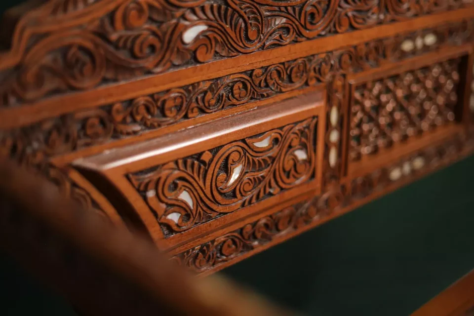 Handmade Set of 3 Chairs with In-Between Table