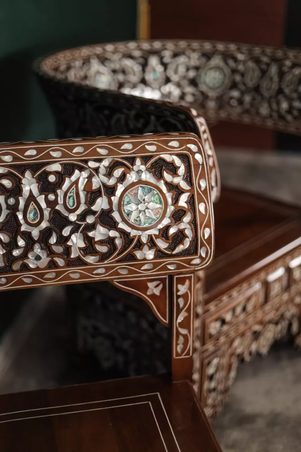 Handmade English Set of 2 Chairs with In-Between Table carved and inlaid with mother-of-pearl