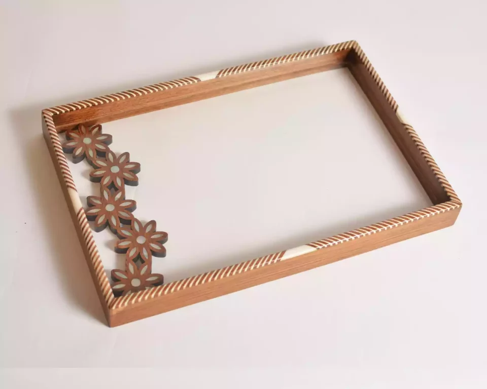 HANDMADE Unique TRAY A STUNNING FUSION OF ACRYLIC & WOODEN INLAID WITH PEARL