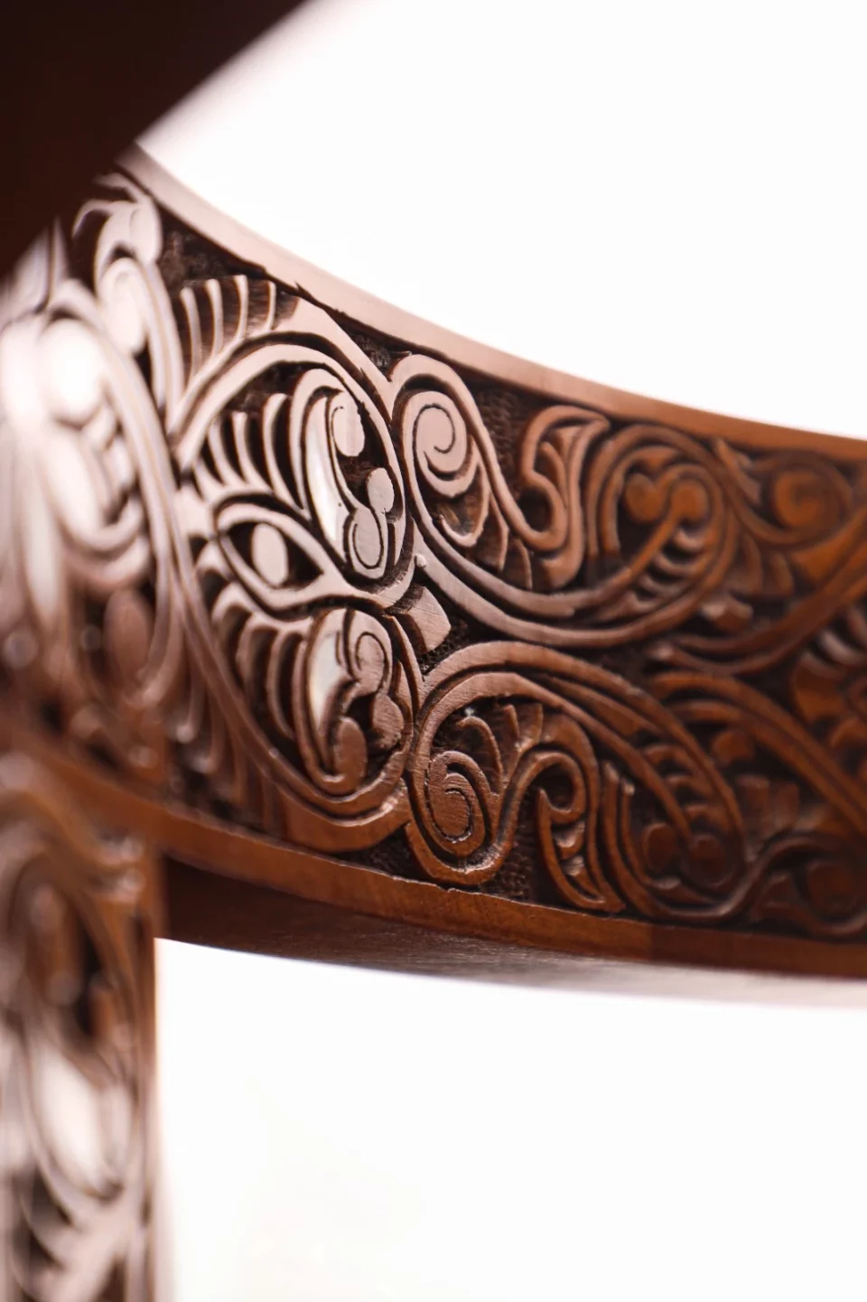 Chair set, handcrafted with Fatimid engraving and inlaid with natural mother-of-pearl (Jasmine)