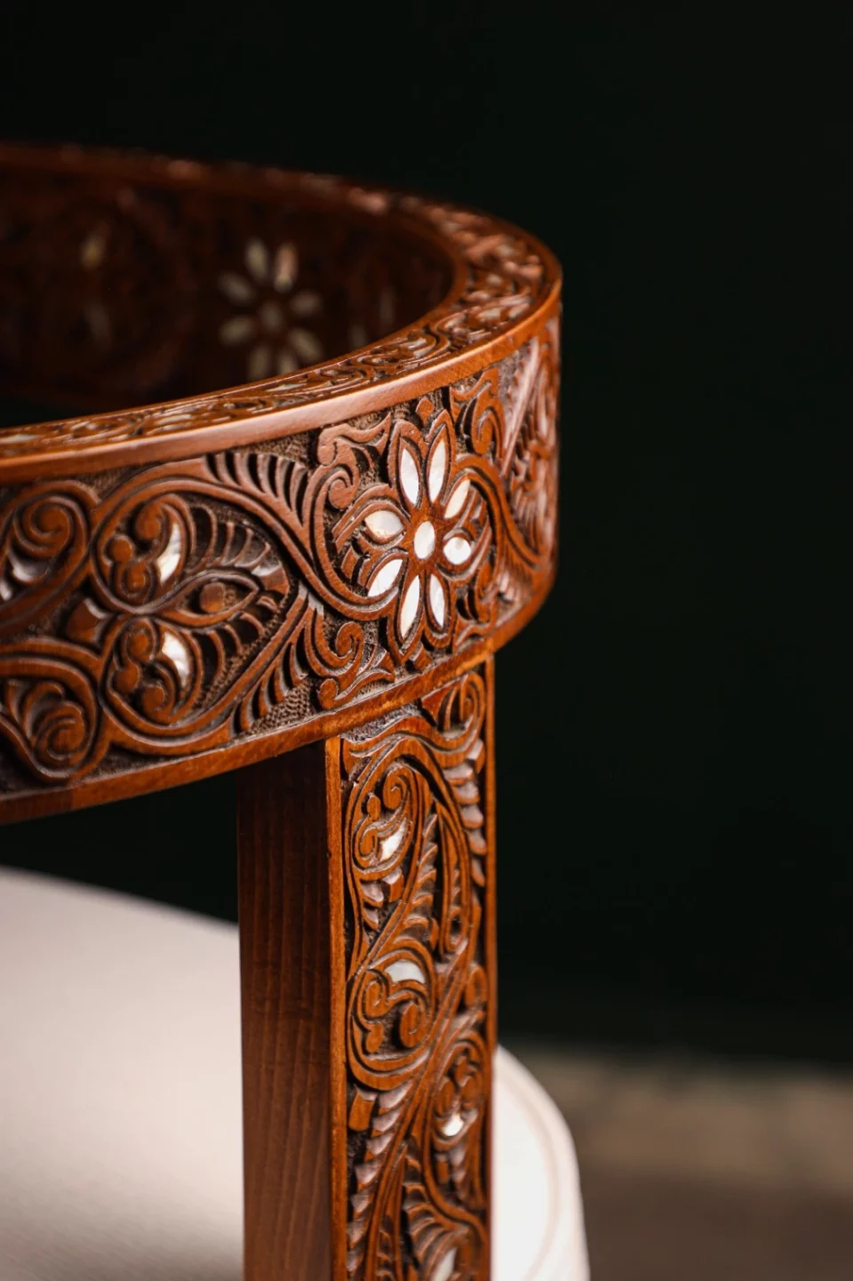 Chair set, handcrafted with Fatimid engraving and inlaid with natural mother-of-pearl (Jasmine)