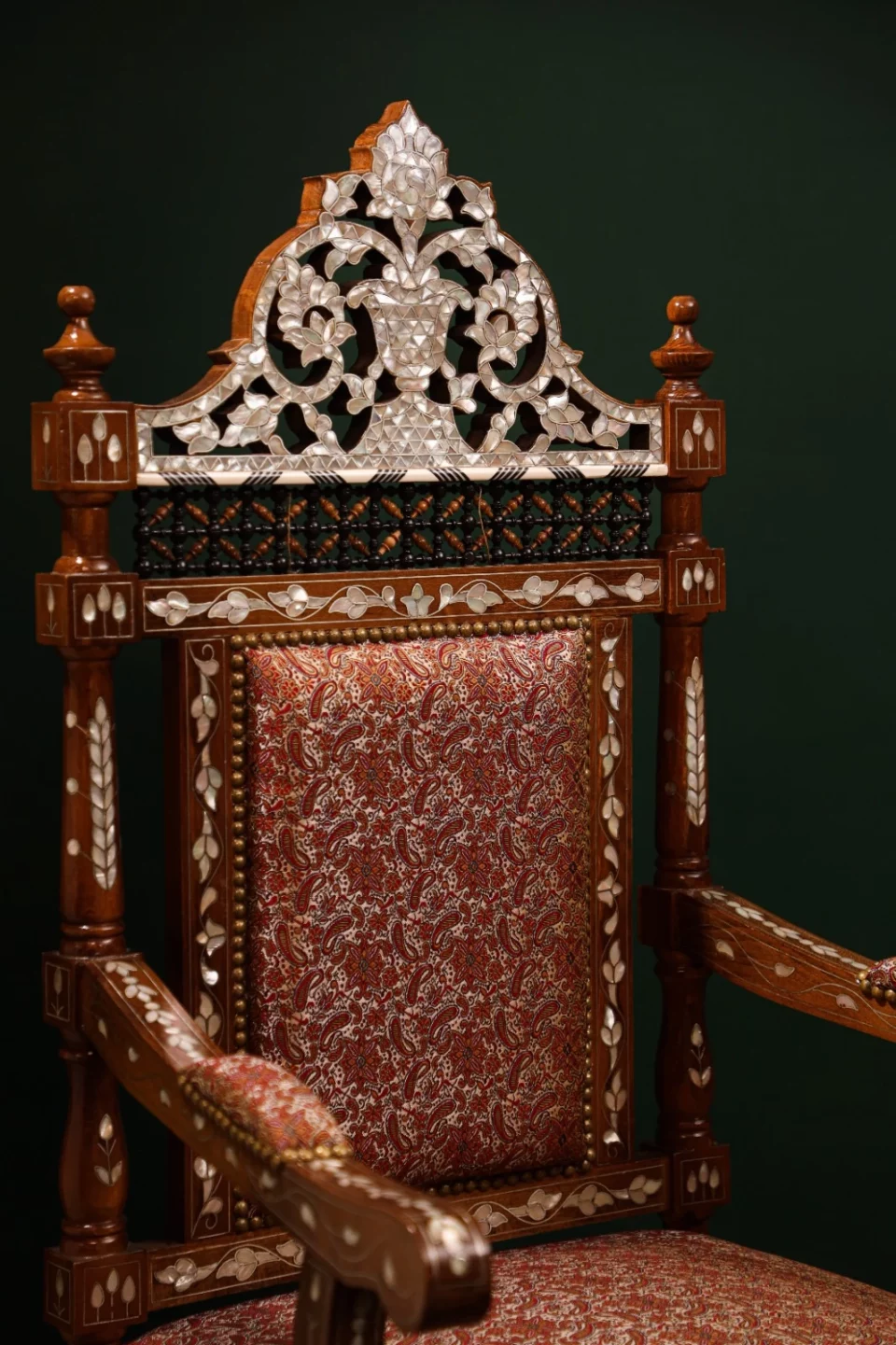 Luxury handmade Damascene living room set inlaid with natural pearls (Damascus)