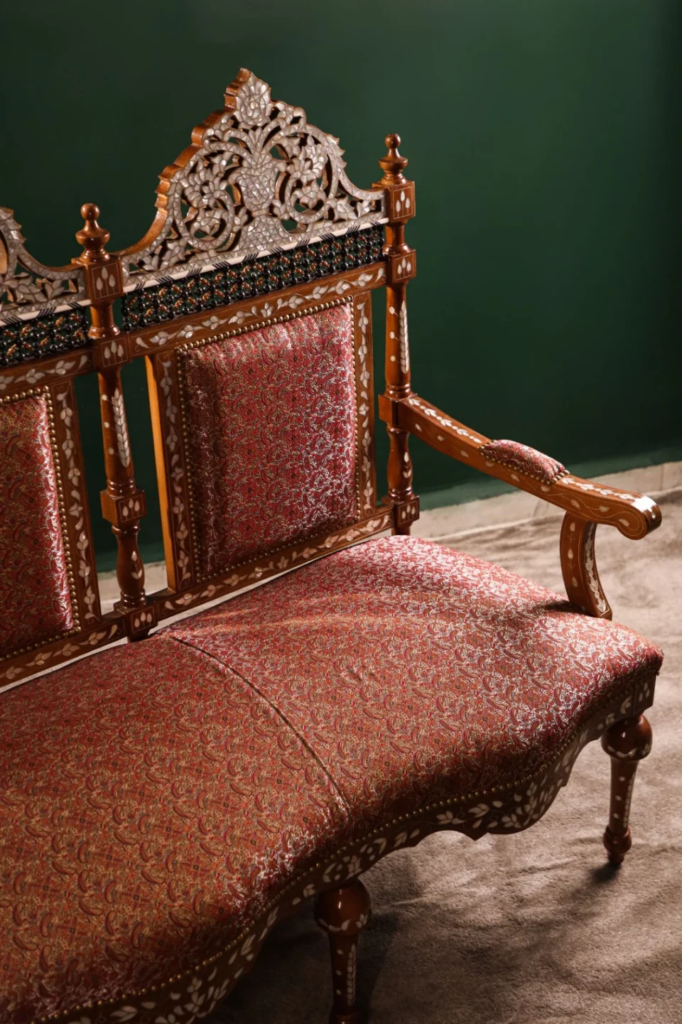 Luxury handmade Damascene living room set inlaid with natural pearls (Damascus)