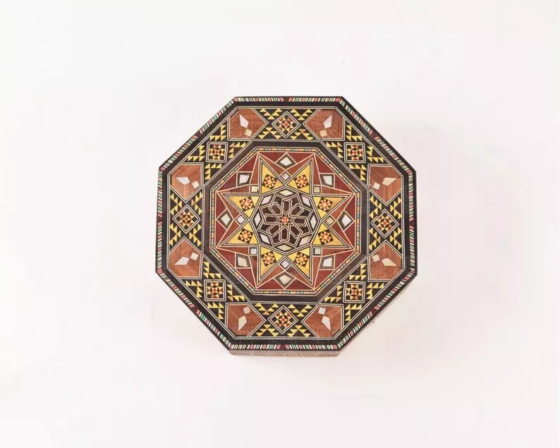 jewelry box Handmade octagonal in walnut with mother-of-pearl inlay mosaic
