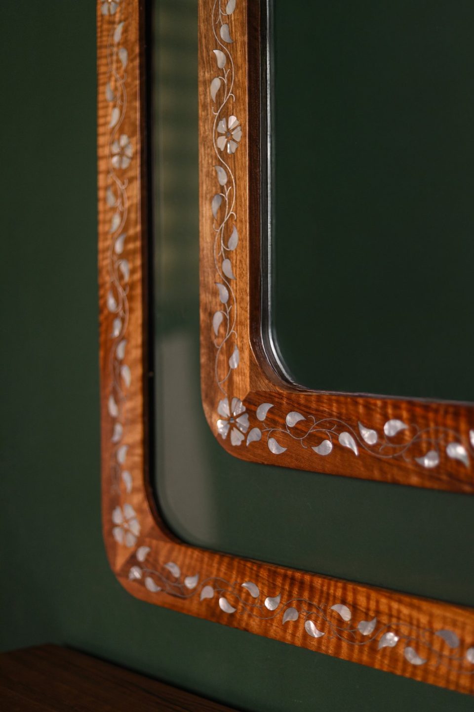 Elegant Walnut Mirror with Mother of Pearl Inlaid