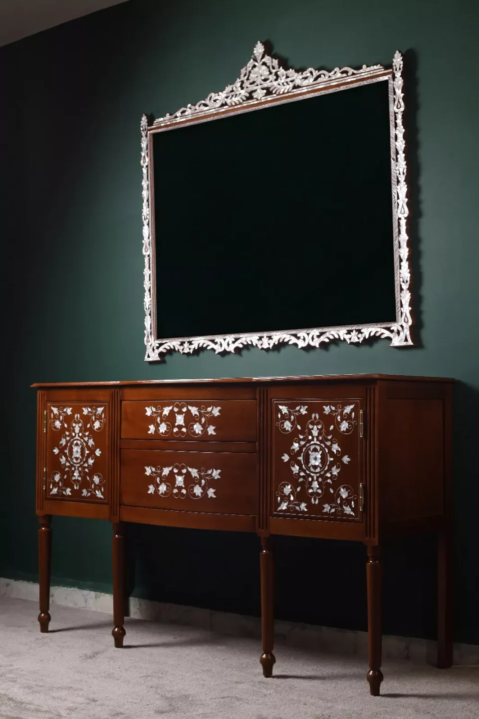 IMG-20251122-WA0069 Musk Collection – Wooden Masterpiece Inlaid with Natural Mother‑of‑Pearl and Regal Mirror