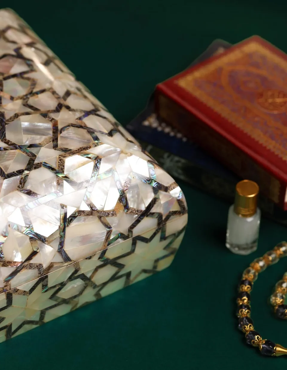 65416 (5) Jewelry Box Mother-of-Pearl Handmade Walnut Inlay Box Damascus Luxury Gift