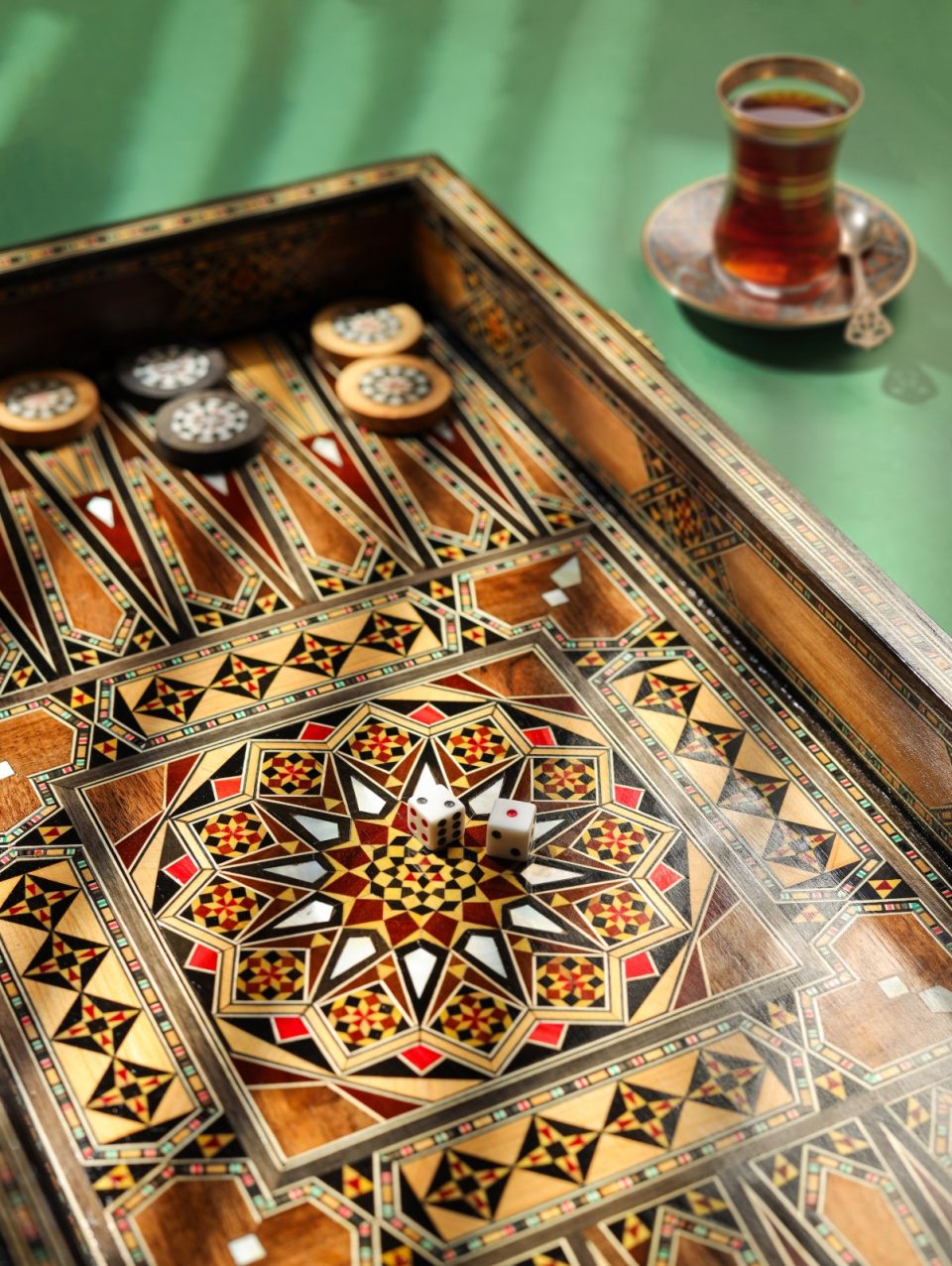 WhatsApp Image 2026-10-29 at 2.49.08 PM (1) 21" wooden Chess set & backgammon set handmade board hand inlay with mother of pearls Chess gift board